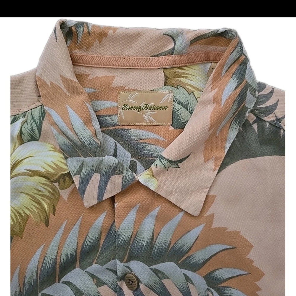 👽Tommy Bahama Men's Tropical Print Shirt - Multicolor